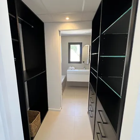 Villa Antoine, Piscine & Vue Magique