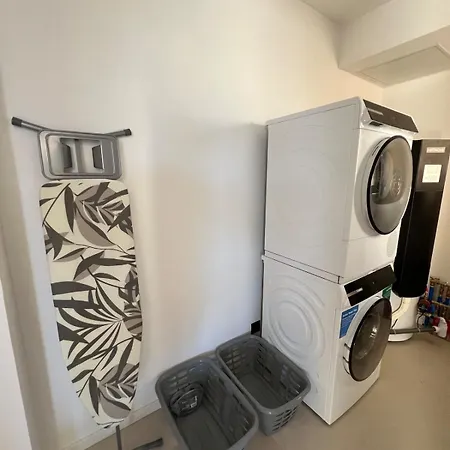 Antoine, Piscine & Vue Magique * Corbara