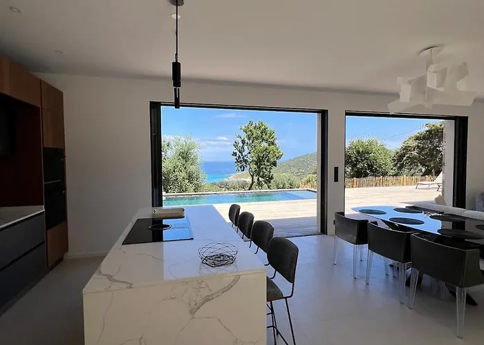 Villa Antoine, Piscine & Vue Magique Corbara