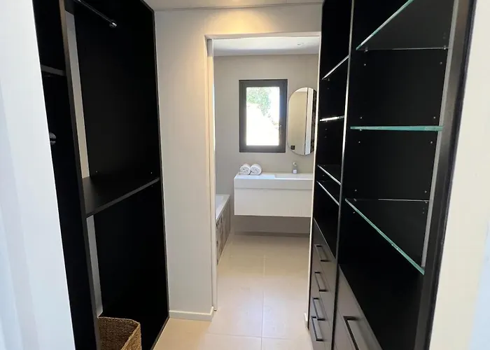 Villa Antoine, Piscine & Vue Magique