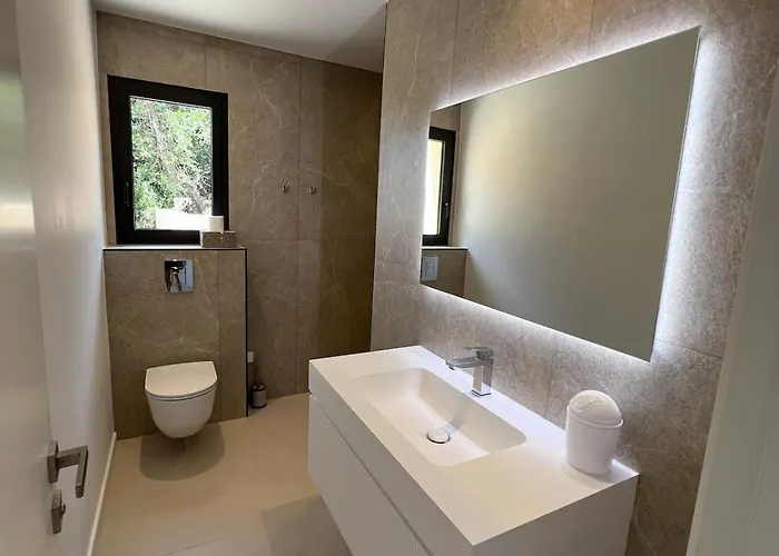 Antoine, Piscine & Vue Magique 别墅 科尔巴拉